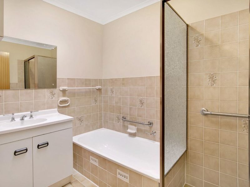 Photo - 2/20 Whinnen Street, St Agnes SA 5097 - Image 6