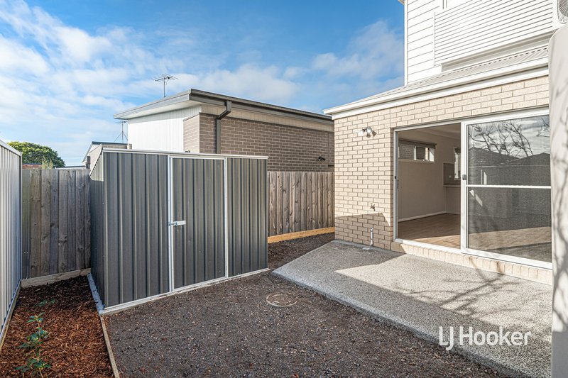 Photo - 2/20 Yaraan Street, Bell Park VIC 3215 - Image 8