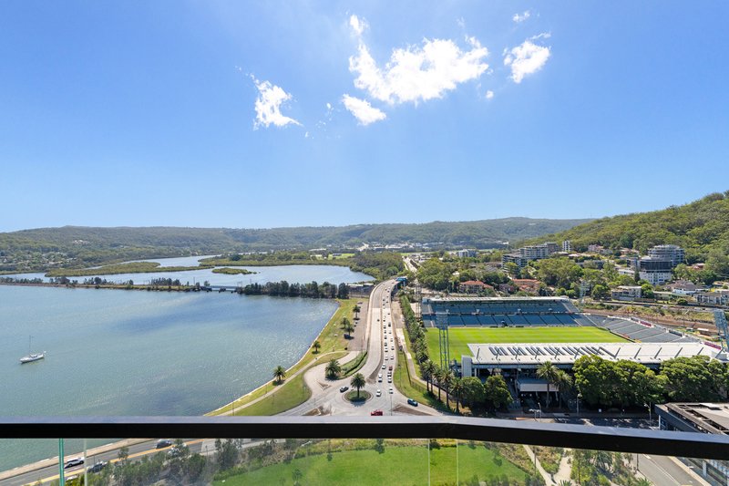 Photo - 2201/36 Baker Street, Gosford NSW 2250 - Image 5