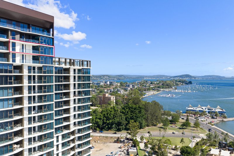 Photo - 2201/36 Baker Street, Gosford NSW 2250 - Image 17