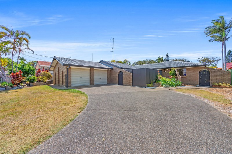 Photo - 2/203 Central Street, Labrador QLD 4215 - Image 1