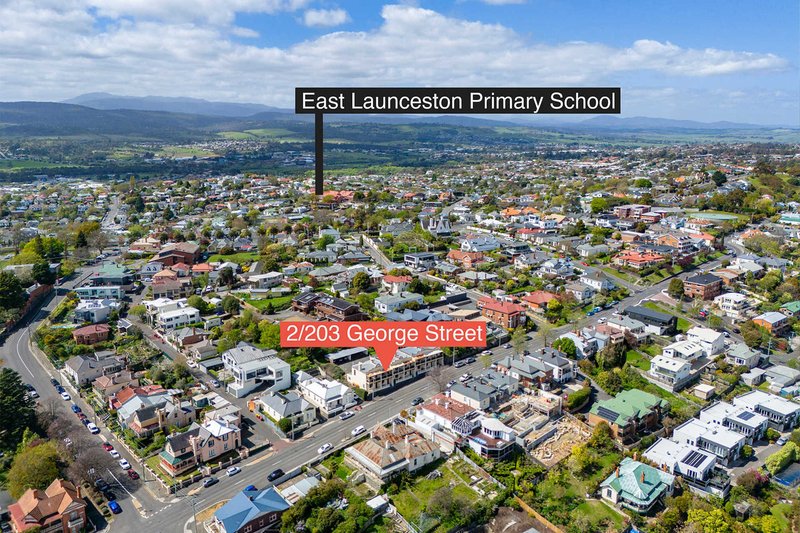 Photo - 2/203 George Street, Launceston TAS 7250 - Image 3