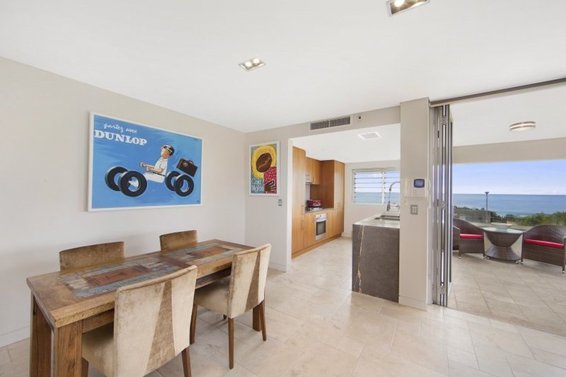 Photo - 2/203 Ocean Street, Narrabeen NSW 2101 - Image 4