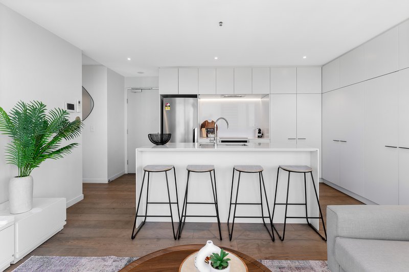 Photo - 2203/1 Ascot Vale Road, Flemington VIC 3031 - Image 5