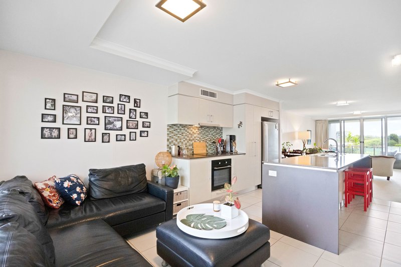 Photo - 2203/1 Mungar Street, Maroochydore QLD 4558 - Image 6