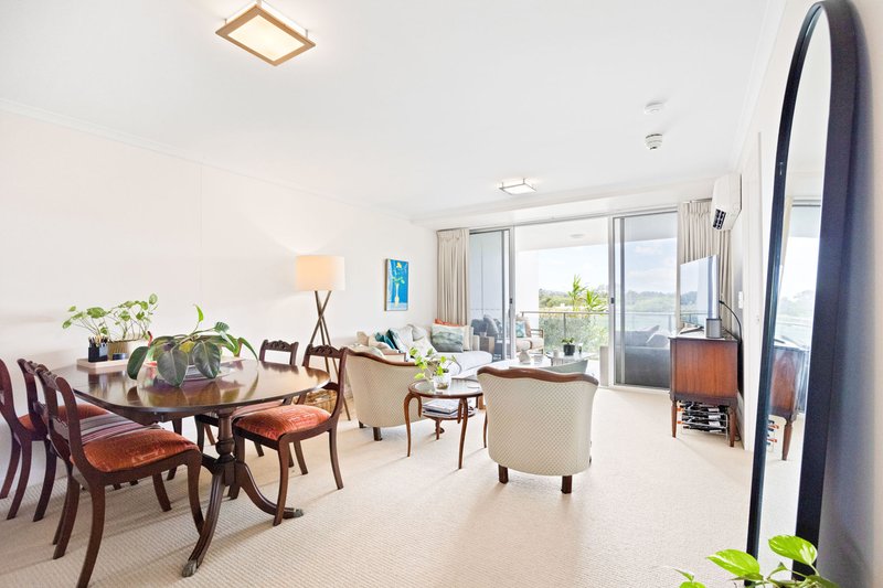 Photo - 2203/1 Mungar Street, Maroochydore QLD 4558 - Image 7