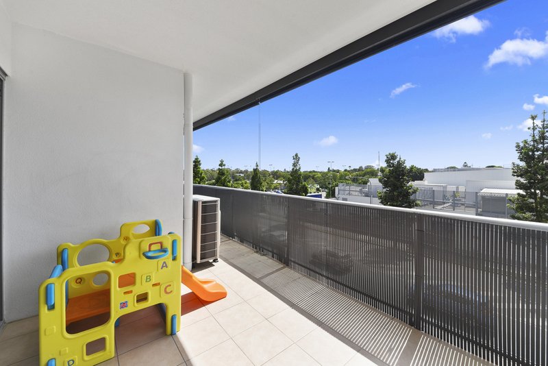 2203/19 Playfield Street, Chermside QLD 4032