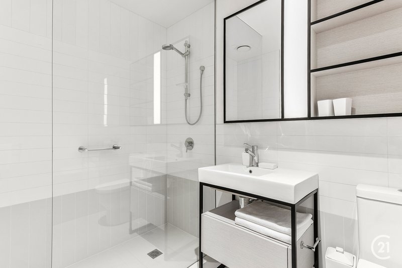 Photo - 220/33 Quay Boulevard, Werribee South VIC 3030 - Image 11