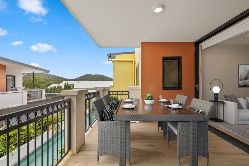 Photo - 2204/1 Stuartholme Road, Bardon QLD 4065 - Image 6