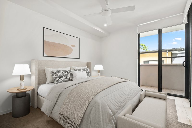Photo - 2204/1 Stuartholme Road, Bardon QLD 4065 - Image 8
