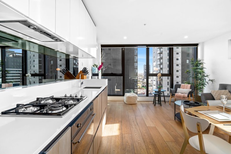 Photo - 2204/58 Clarke Street, Southbank VIC 3006 - Image 6