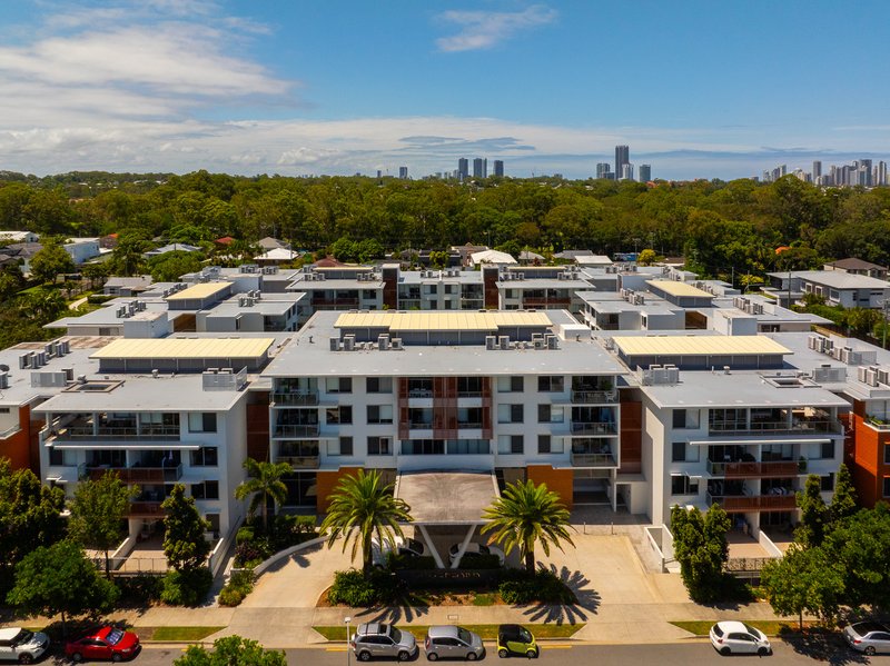 Photo - 2205/1-7 Waterford Court, Bundall QLD 4217 - Image 24