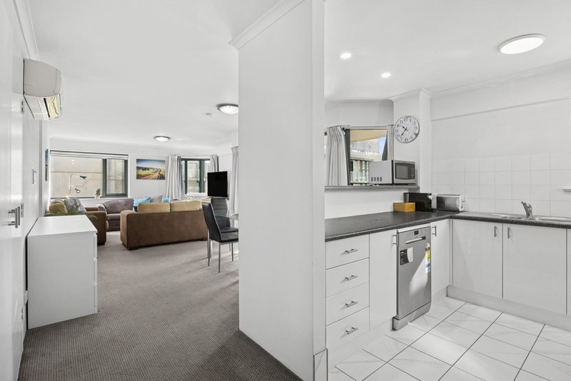Photo - 220/74 Northbourne Avenue, Braddon ACT 2612 - Image 14