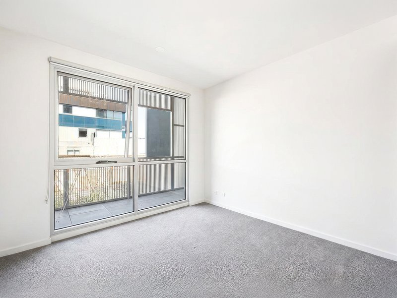 Photo - 220/812 Sydney Road, Brunswick VIC 3056 - Image 5