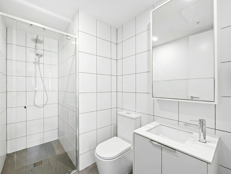Photo - 220/812 Sydney Road, Brunswick VIC 3056 - Image 6