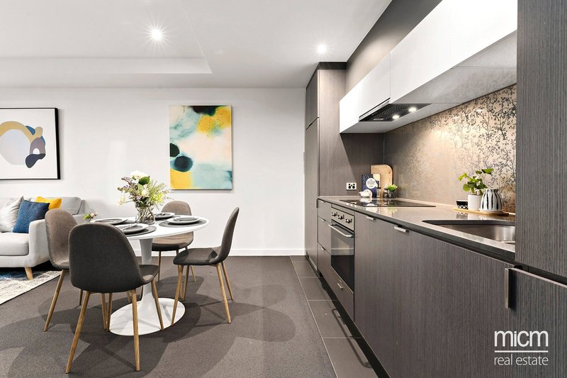 Photo - 2208/135 City Road, Southbank VIC 3006 - Image 7