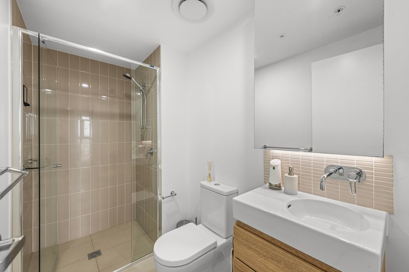 Photo - 2208/37 Mayne Road, Bowen Hills QLD 4006 - Image 10
