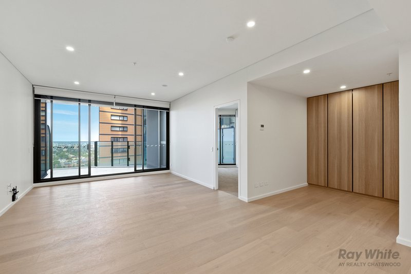 Photo - 2208/500 Pacific Highway, St Leonards NSW 2065 - Image 1