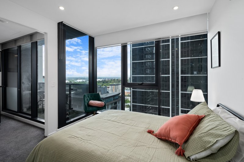 Photo - 2209/151 City Road, Southbank VIC 3006 - Image 8