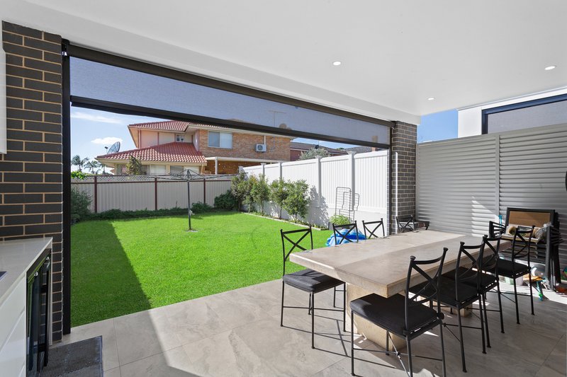 Photo - 220B Darling Street, Greystanes NSW 2145 - Image 6