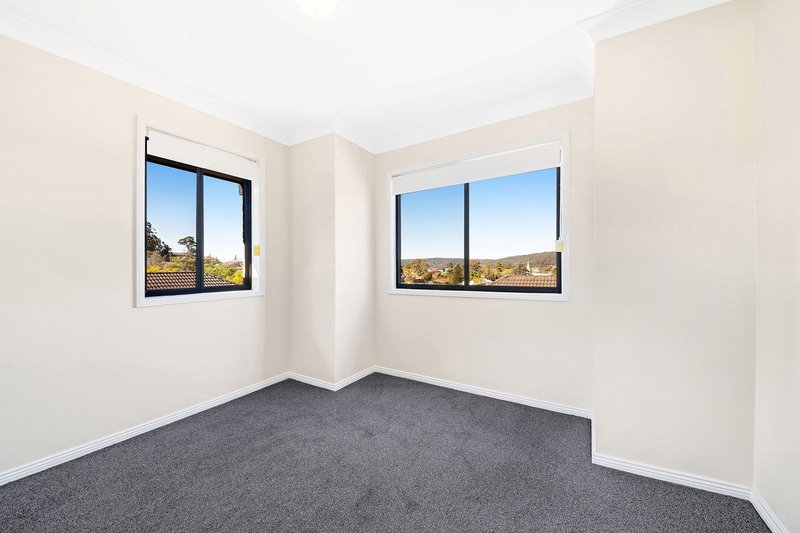 Photo - 2/21-23 Henry Parry Drive, East Gosford NSW 2250 - Image 7