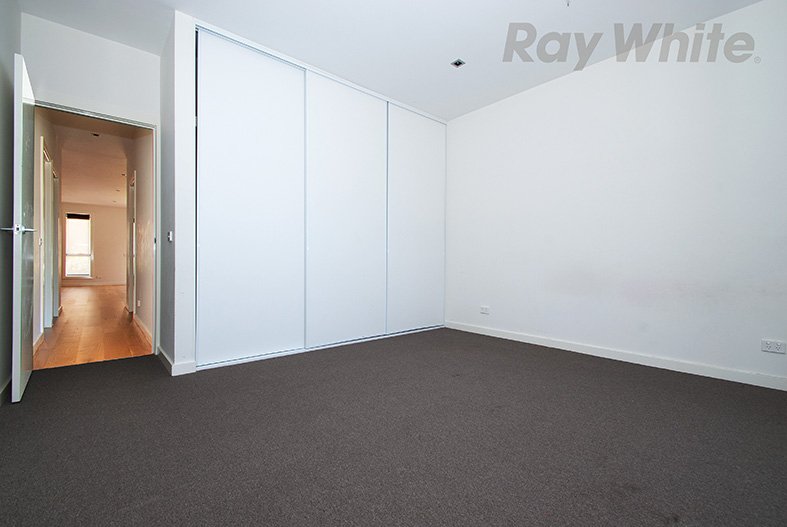 Photo - 2/21-23 Westgate Street, Pascoe Vale South VIC 3044 - Image 7