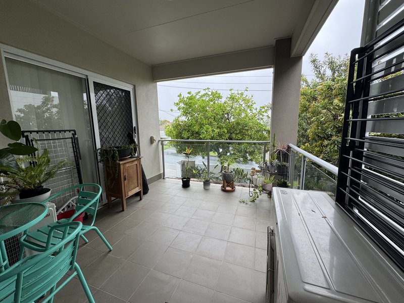 Photo - 2/21 Ashmore Street, Everton Park QLD 4053 - Image 2