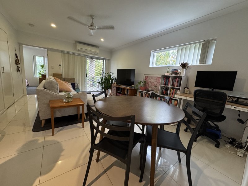 Photo - 2/21 Ashmore Street, Everton Park QLD 4053 - Image 5