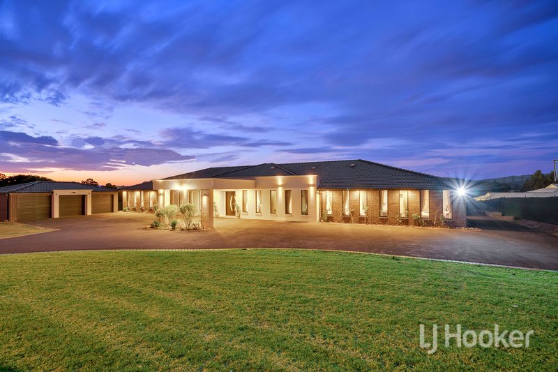 221 BelgraveHallam Road, Narre Warren North VIC 3804 Real Estate