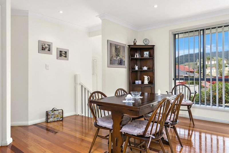 Photo - 2/21 Cochrane Street, West Wollongong NSW 2500 - Image 4