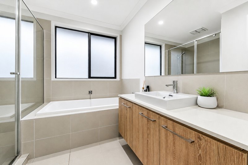 Photo - 2/21 David Street, Noble Park VIC 3174 - Image 8