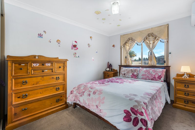 Photo - 2/21 Eshelby Street, Green Valley NSW 2168 - Image 17