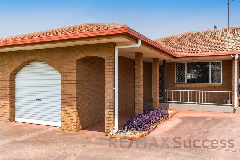 2/21 Hampton Street, Newtown QLD 4350