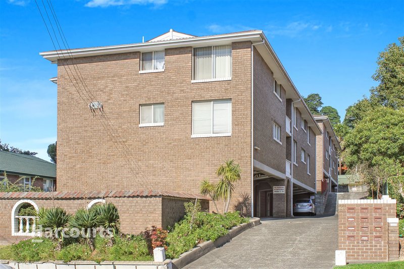 2/21 Heaslip Street, Coniston NSW 2500