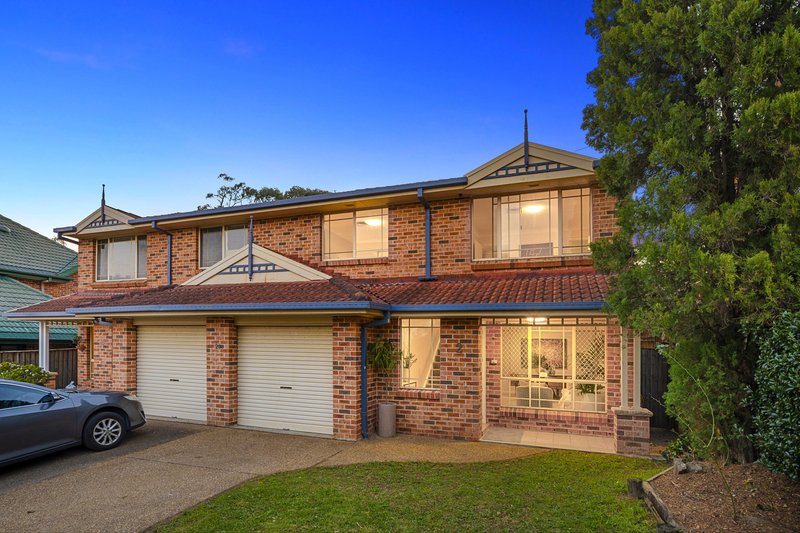 Photo - 2/21 Highclere Place, Castle Hill NSW 2154 - Image 2