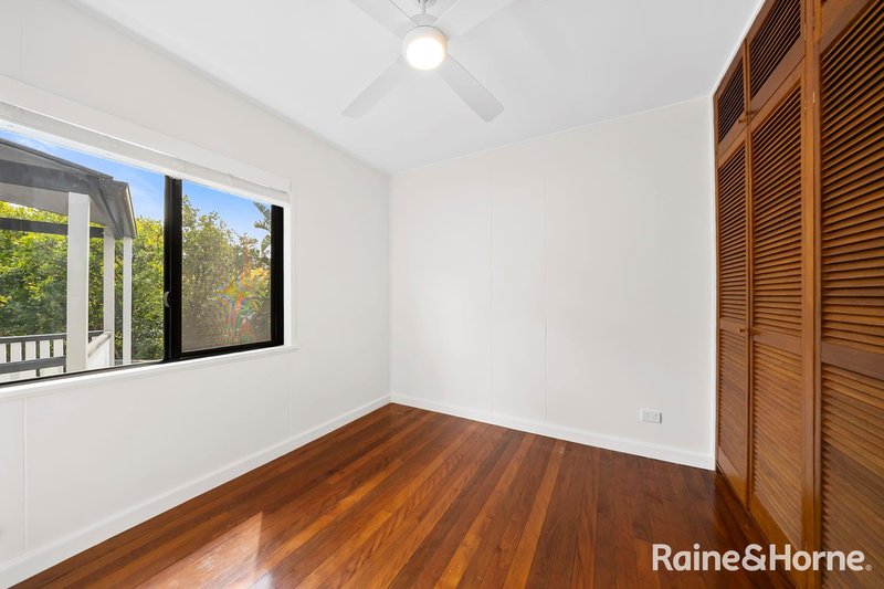 Photo - 2/21 Indooroopilly Road, Taringa QLD 4068 - Image 5