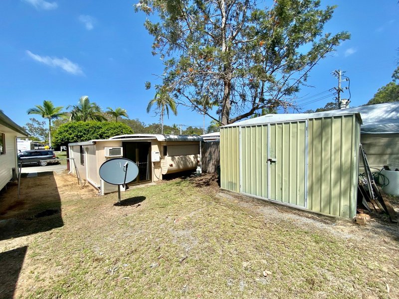 Photo - 22/1 Jacaranda Drive, Boyne Island QLD 4680 - Image 11