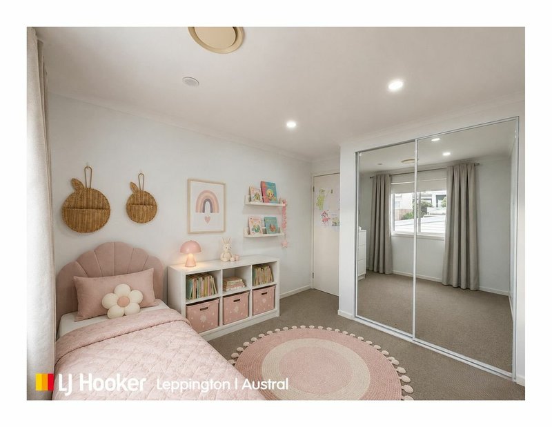 Photo - 221 Jamboree Avenue, Leppington NSW 2179 - Image 6