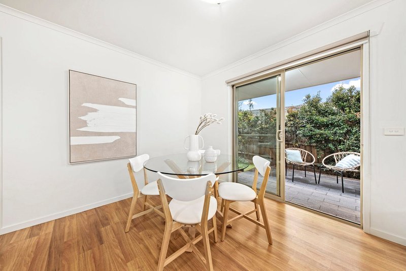 Photo - 2/21 James Street, Frankston VIC 3199 - Image 10