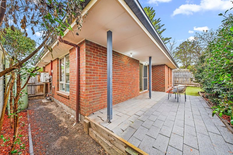 Photo - 2/21 James Street, Frankston VIC 3199 - Image 21