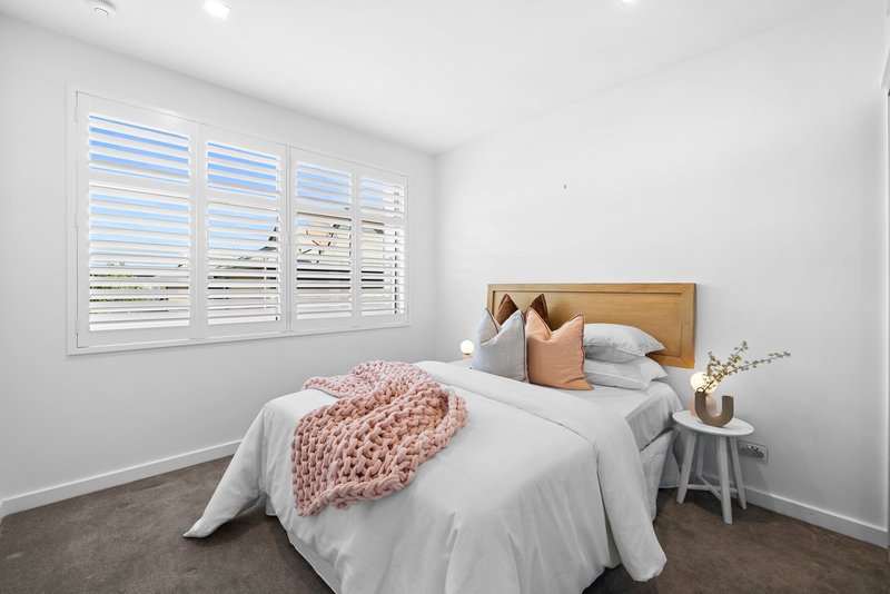 Photo - 2/21 Jamieson Street, Bulimba QLD 4171 - Image 10