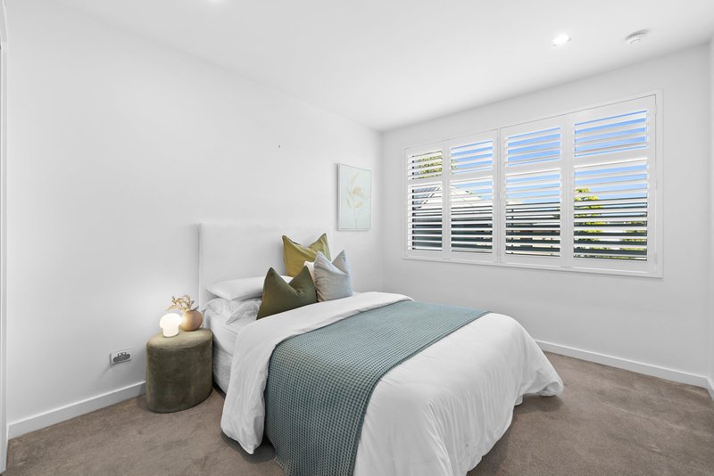 Photo - 2/21 Jamieson Street, Bulimba QLD 4171 - Image 11