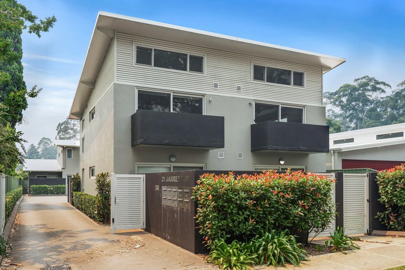 2/21 Jarrett Street, North Gosford NSW 2250