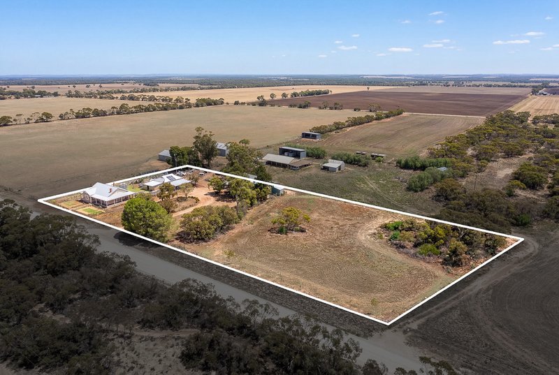 Photo - 221 Killawarra Road, Caloote SA 5254 - Image 21