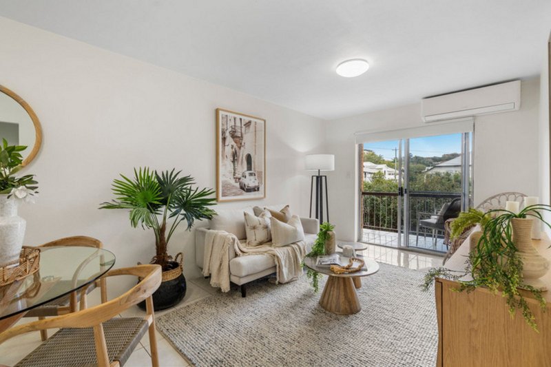 Photo - 2/21 Lever Street, Albion QLD 4010 - Image 1