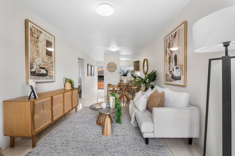 Photo - 2/21 Lever Street, Albion QLD 4010 - Image 3