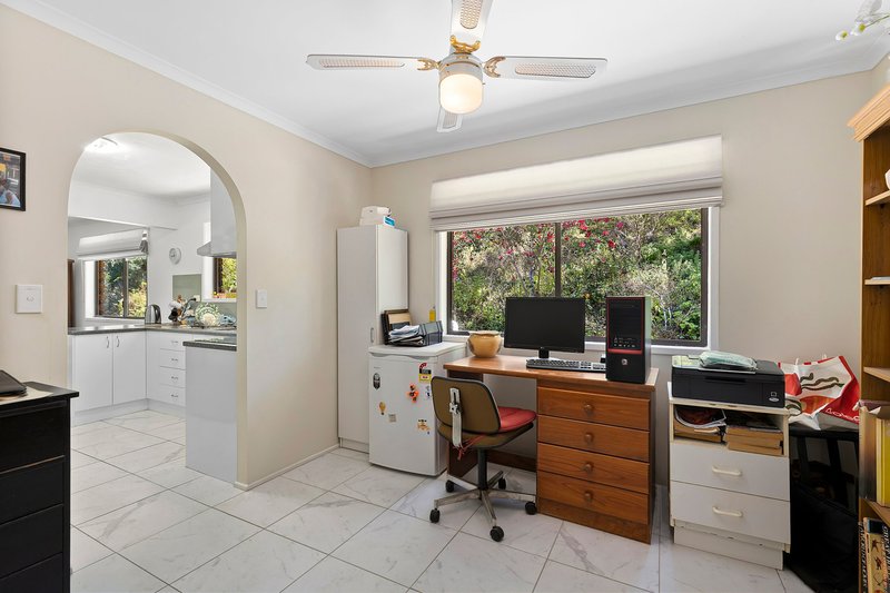 Photo - 221 Mcginn Road, Ferny Grove QLD 4055 - Image 6