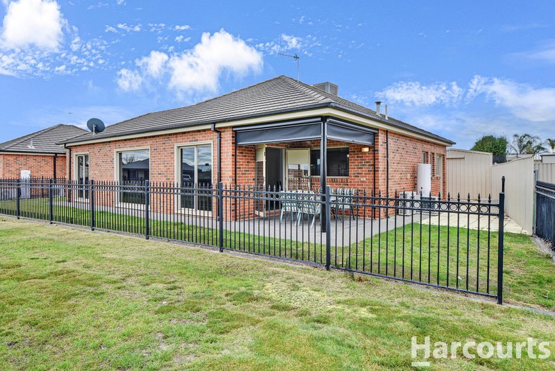 2/21 Mctavish Boulevard, Horsham VIC 3400