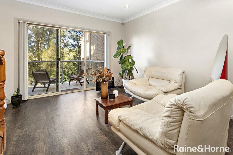 Photo - 2/21 Meares Place, Kiama NSW 2533 - Image 4