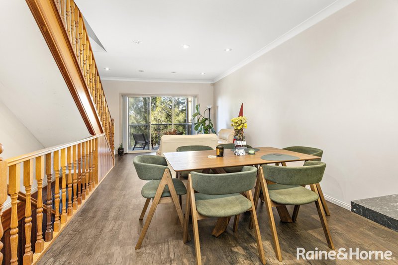 Photo - 2/21 Meares Place, Kiama NSW 2533 - Image 9